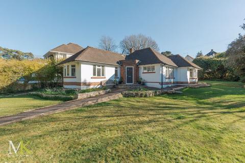 3 bedroom detached bungalow for sale, Queens Park Avenue, Bournemouth BH8