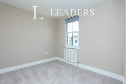 2 bedroom flat to rent, Brockley Rise, Honor Oak,