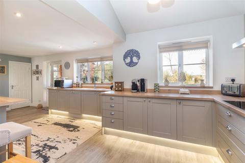 undefined, Dingle Road, Leigh, Worcester