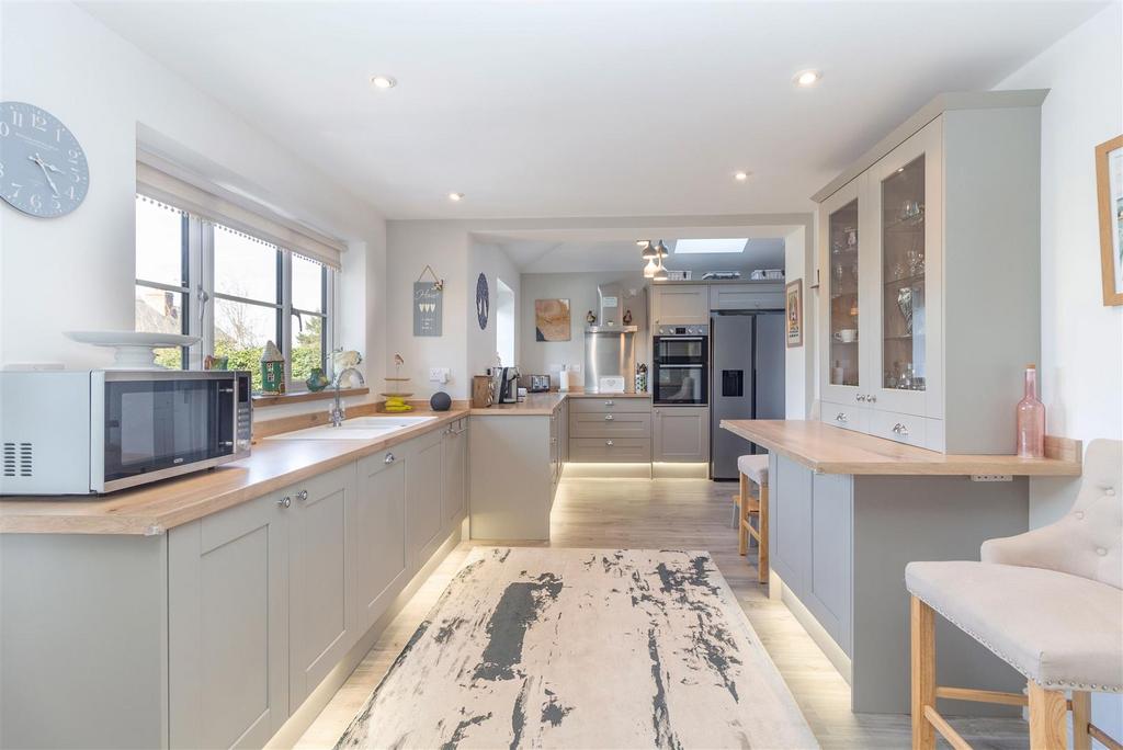 Kitchen-1-4.jpg