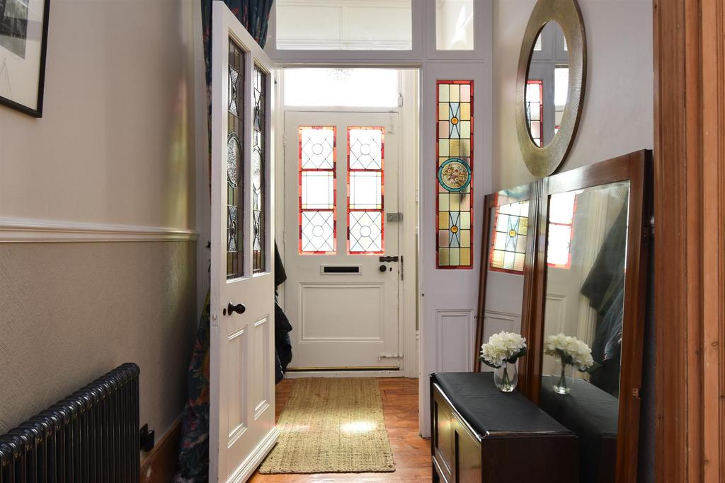 Entrance porch