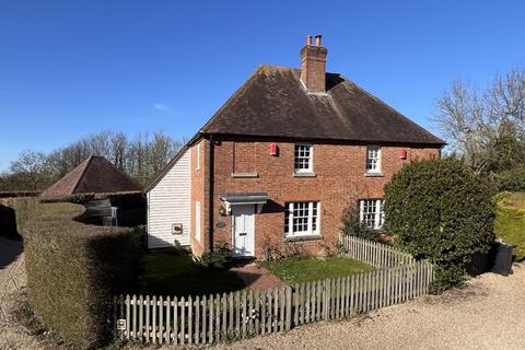3 bedroom cottage for sale, Wootton Drive, Petham