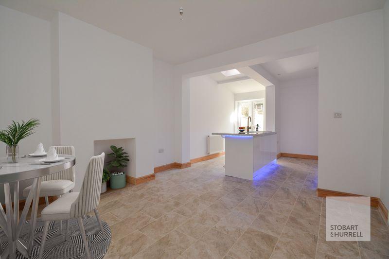 Dining Kitchen Area