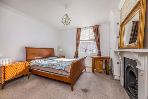 2 bedroom flat for sale, Western Parade, Southsea