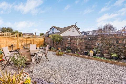 3 bedroom chalet for sale, Prinsted Lane, Emsworth