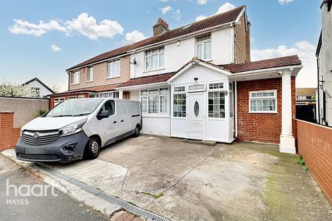 undefined, Queens Road, Hayes