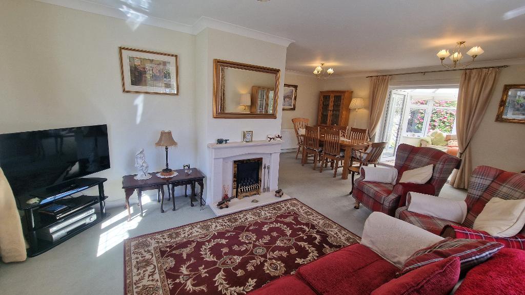 Sitting Room and Dining Room