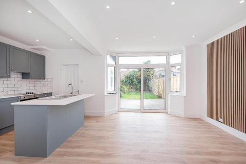4 bedroom semi-detached house for sale, Reynolds Road, Malden Manor, New Malden, Surrey, KT3 5NG