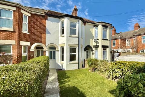 41 Grantham Road, Bournemouth, BH1 4NW