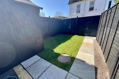 41 Grantham Road, Bournemouth, BH1 4NW