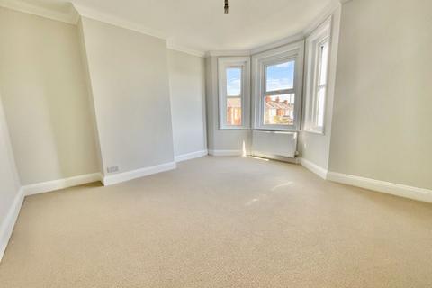 41 Grantham Road, Bournemouth, BH1 4NW