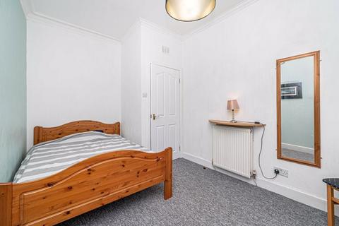 25c Ramsay Road, Kirkcaldy, KY1 1UA