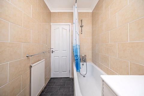 25c Ramsay Road, Kirkcaldy, KY1 1UA