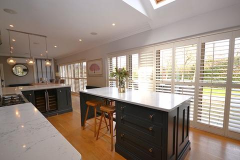 4 bedroom detached house for sale, 10 Bradshaw Lane, Wigan WN8