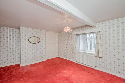 128 Westgate, Cleckheaton, BD19 5DR