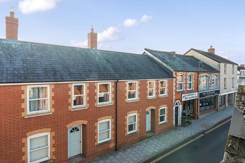 1 bedroom apartment for sale, Warren Court, Ditton Street, Ilminster, Somerset, TA19