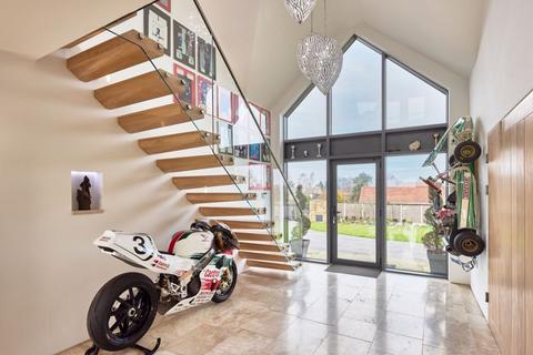 4 bedroom detached house for sale, Churchfield Road, Clayton DN5