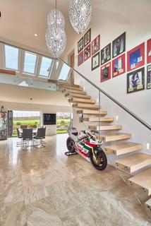 4 bedroom detached house for sale, Churchfield Road, Clayton DN5