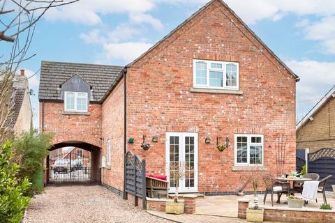 undefined, High Street, Hook DN14
