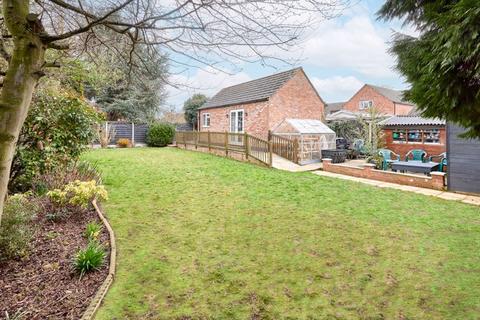 undefined, High Street, Hook DN14