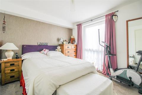 2 Green Acres, Croydon, CR0 5UW