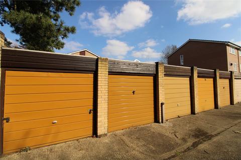 2 Green Acres, Croydon, CR0 5UW