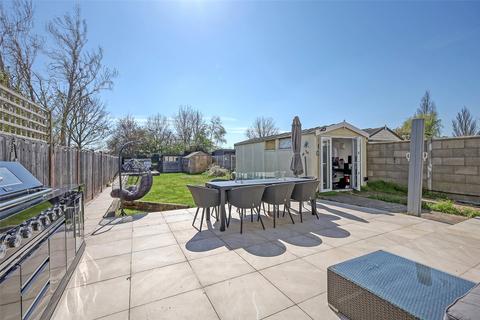 32 Greenways, Southend-on-sea, SS1 3BS