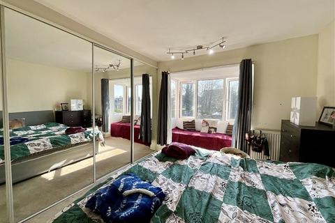 339 Hall Road, Sheffield, S9 4AF