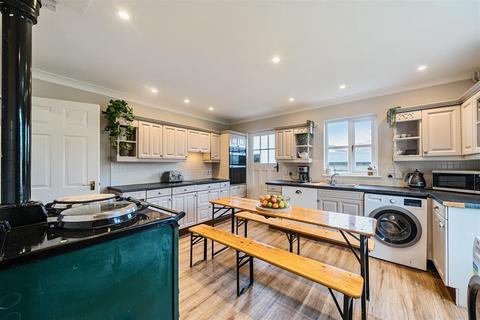 undefined, Fore Street, Boscastle