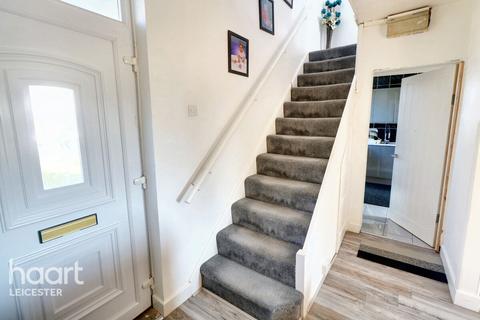 30 Barry Road, Leicester, LE5 1FA