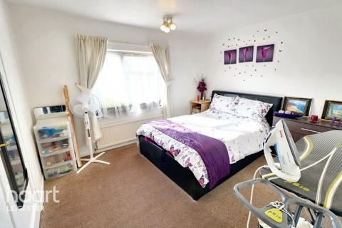 30 Barry Road, Leicester, LE5 1FA