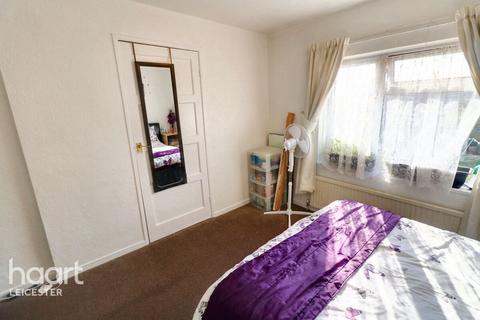 30 Barry Road, Leicester, LE5 1FA