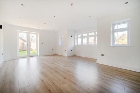 5 bedroom detached house for sale, Poplar Corner, Wootton Village, Boars Hill