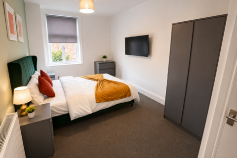 1 bedroom in a house share to rent, Room 3, 161 Brereton Avenue