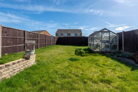 3 bedroom semi-detached house for sale, South Lawne, Bletchley MK3