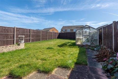 3 bedroom semi-detached house for sale, South Lawne, Bletchley MK3