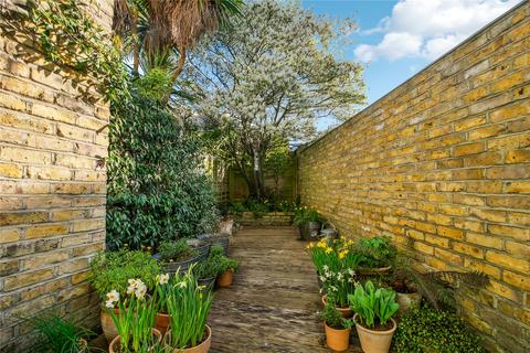 23 Berber Road, London, SW11 6RZ