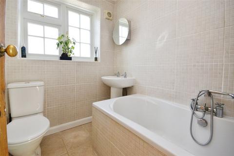 26 Millside, Stansted, CM24 8BL