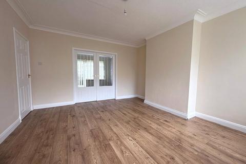 3 bedroom semi-detached house for sale, Westlea Avenue, Durham DL14