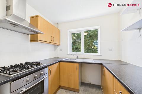 2 bedroom terraced house for sale, Heron Close, Bedfordshire SG18