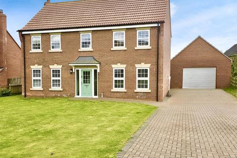 4 bedroom detached house for sale, Cambridge Crescent, Binbrook LN8