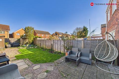 118 Burstellars, St Ives, PE27 3YN