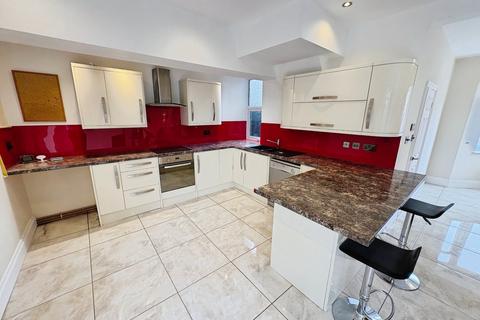 3 bedroom semi-detached house for sale, Westfield Avenue, Oakes, West Yorkshire HD3