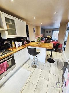 80 Parkway, Erith, DA18 4HH