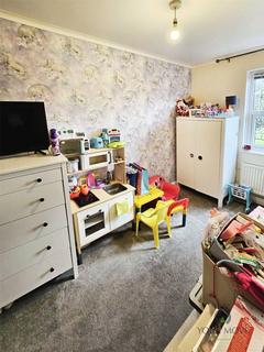 80 Parkway, Erith, DA18 4HH