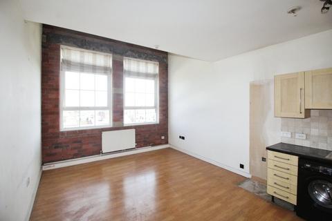 undefined, Commercial Street, Leeds LS27