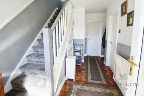 3 bedroom semi-detached house for sale, Brockhurst Way, Cheshire CW9