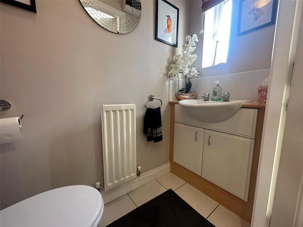Guest Cloakroom