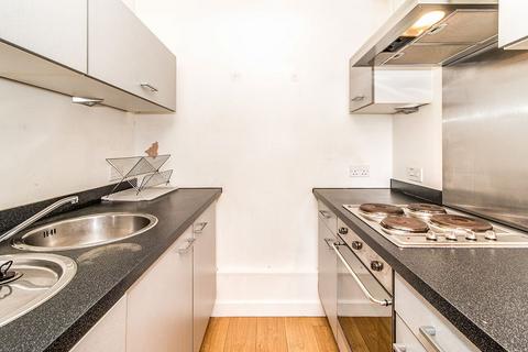 2 bedroom apartment for sale, Broadway, Salford M50