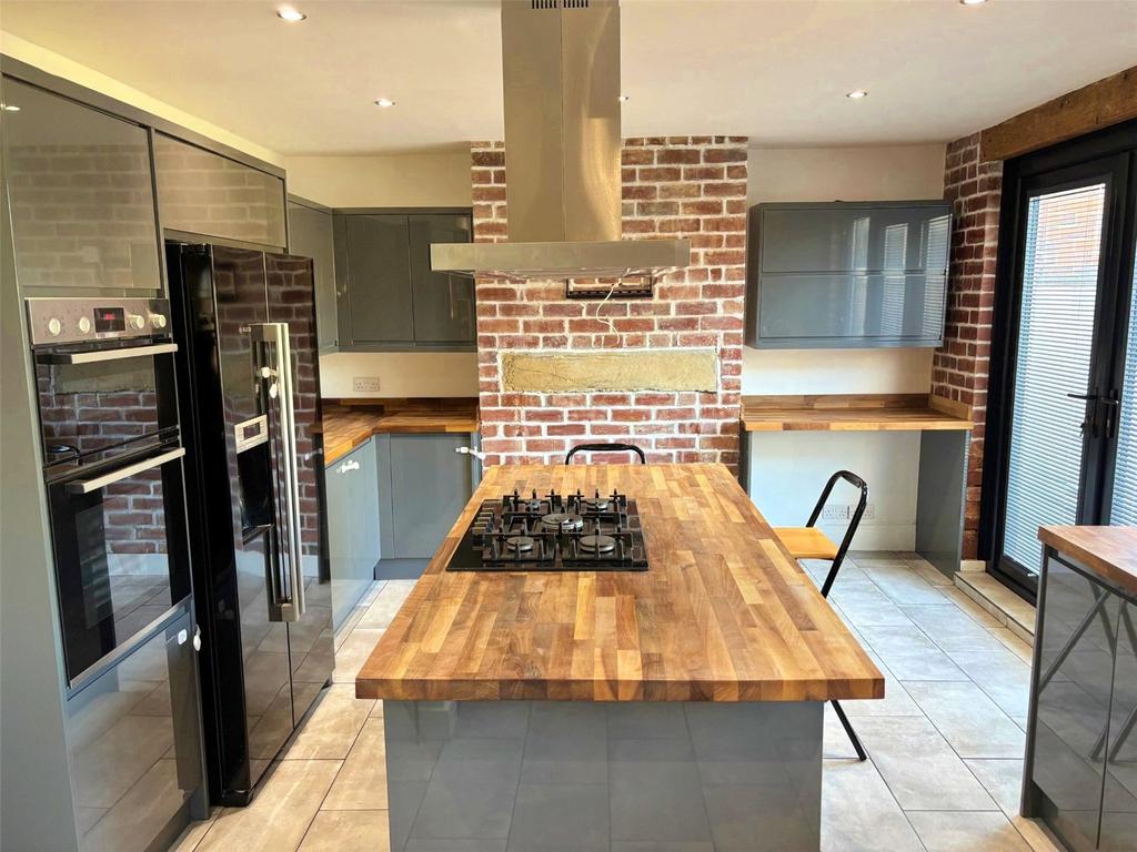 Kitchen 2
